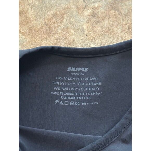 Skims Soft Smoothing Seamless T-Shirt Eclipse Size 3X - Picture 9 of 12